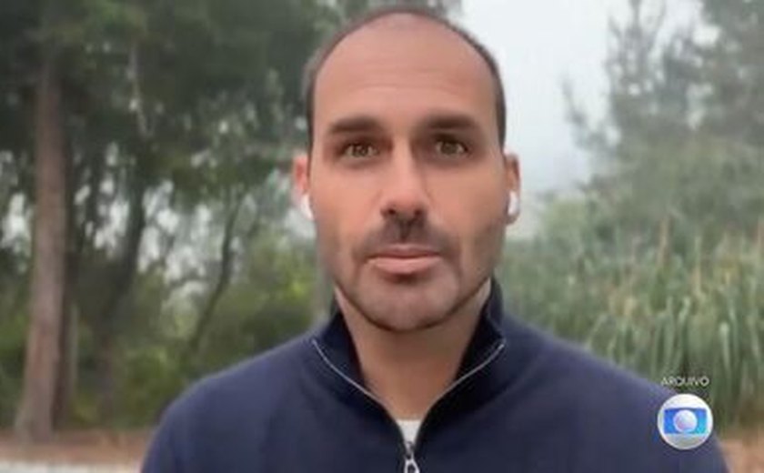 Manobra do PL para salvar Eduardo Bolsonaro é ilegal e só vai prosperar se tiver aval de Motta