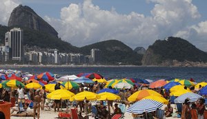 Rio de Janeiro tem sensação térmica de quase 50 graus