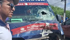 Motociclista fica ferido após veículo colidir com van em Craíbas