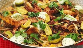 Dia do milho: Chef ensina receita de mungunzá salgado de frutos do mar