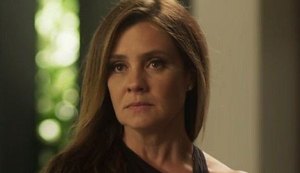 Adriana Esteves relembra depressão: 'Foram os anos mais difíceis da minha vida'