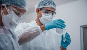 Lacen explica métodos para identificação de nova variante da Covid-19