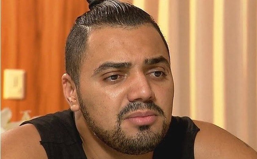 Humorista Tirullipa é diagnosticado com Covid-19