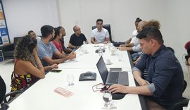 Grupos culturais têm reunião com prefeito JHC após protesto