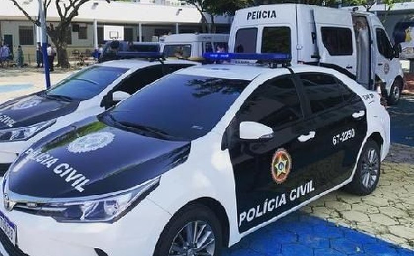 Polícia faz ação contra influenciadores que divulgam Jogo do Tigrinho