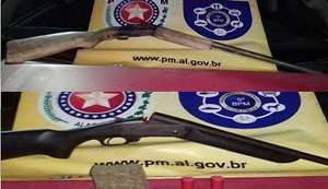 PM apreende duas espingardas e drogas na parte alta de Maceió