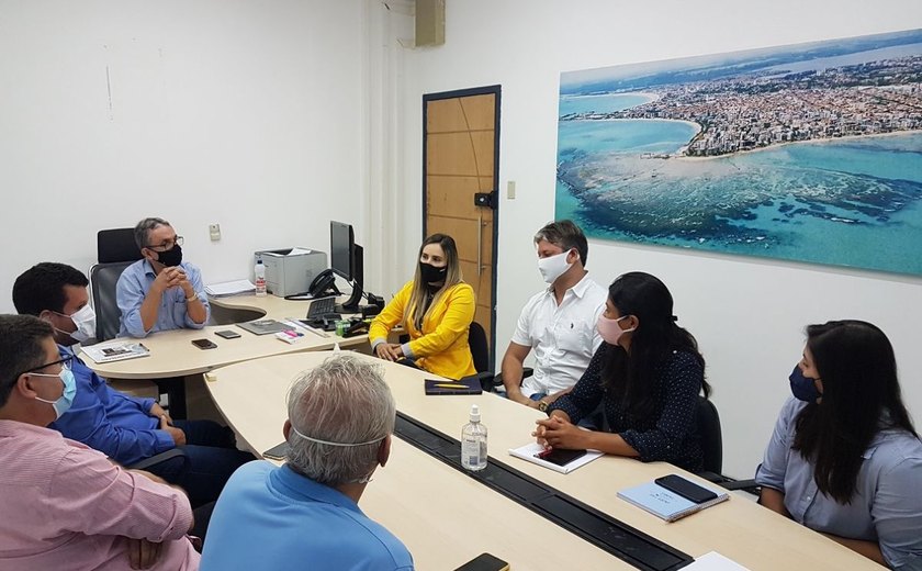 Sedet discute agilização do projeto de expansão do VLT até o Maceió Shopping