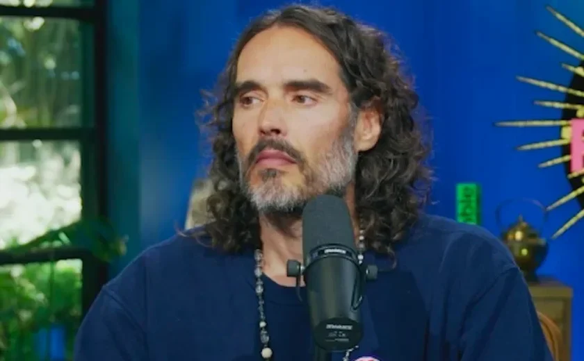 Russell Brand, ator e ex-marido de Katy Perry, é acusado de estupro