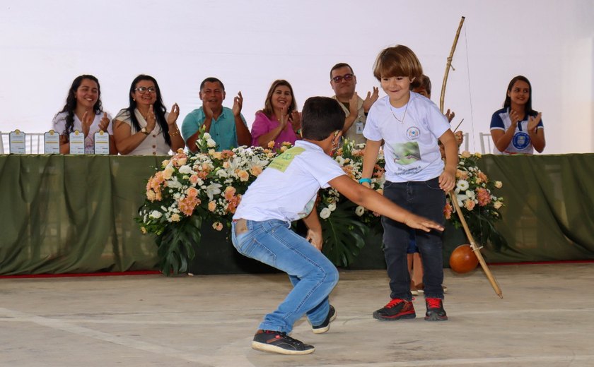 Feira de Ciências: Programa STEM reúne projetos de alunos de 5 escolas em Craíbas
