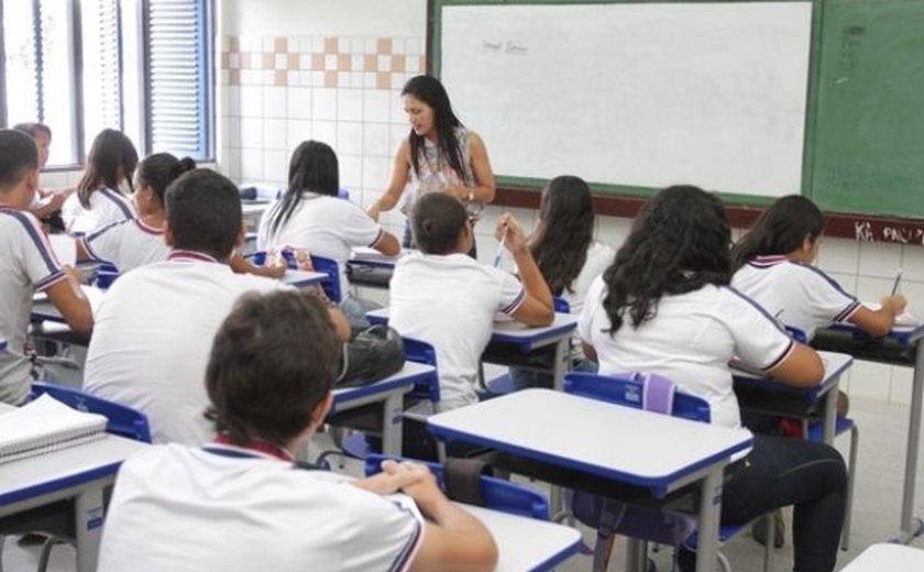 Governo divulga convocação de professores temporários e auxiliares de sala