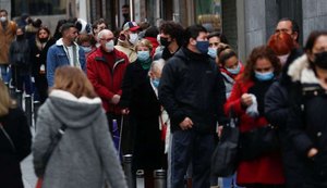 Espanha se prepara para acabar com obrigação de máscara ao ar livre