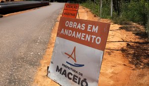Obra de drenagem interdita trecho da Av. Roberto Mascarenhas Brito