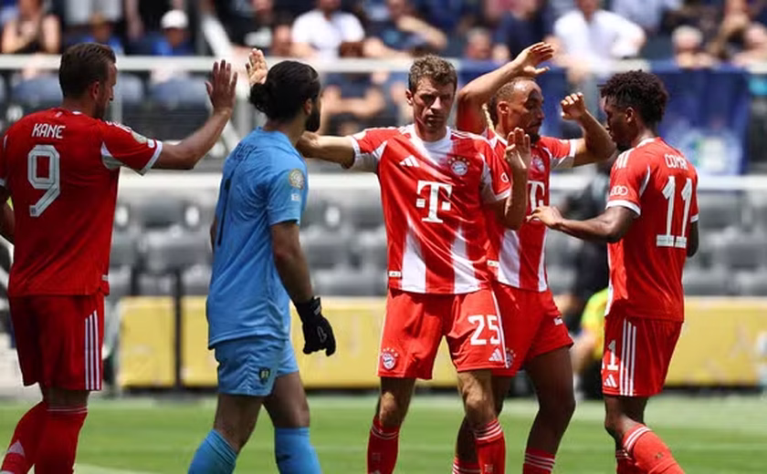 Bayern massacra Auckland City e faz 10x0 em estreia na Copa do Mundo de Clubes