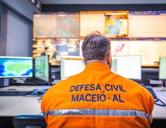 Defesa Civil de Maceió alerta para o risco de chuva forte neste final de semana