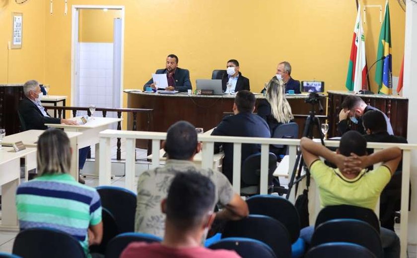 Rebu em AL: Câmara instala CPIs para vasculhar verba de Covid-19 e da Educação
