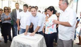 Governador participa de comício e reafirma compromisso com Porto Calvo