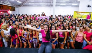 Gabi Gonçalves participa de encontro com mulheres em Rio Largo