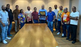 Alfredo Gaspar destina R$ 350 mil para a Liga das Quadrilhas Juninas de Maceió