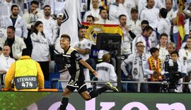 Ajax faz 4x1 no Real Madrid em pleno Bernabéu e elimina atuais tricampeões