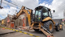 Barracas são removidas para dar celeridade à construção do novo Mercado do Tabuleiro