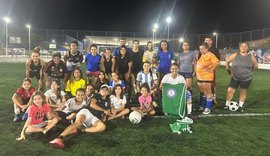 Projeto 'Lugar de Mulher é com Bola no Pé' celebra o empoderamento feminino