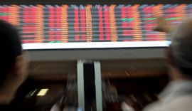 Bovespa fecha em queda, com o mercado ainda de olho na crise política