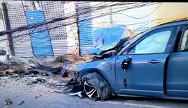 Condutor embriagado de carro de luxo que colidiu com poste tem 24 anos e é pecuarista