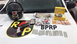 Jovem é detido pela PM no bairro do Farol com drogas e arma de fogo