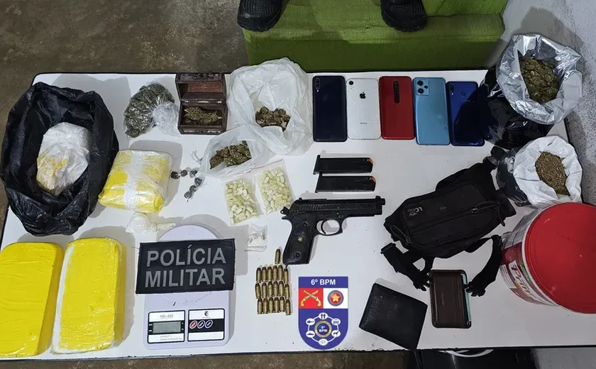 Operação da PM desmonta esquema de tráfico com arsenal e mais de 3 kg de drogas