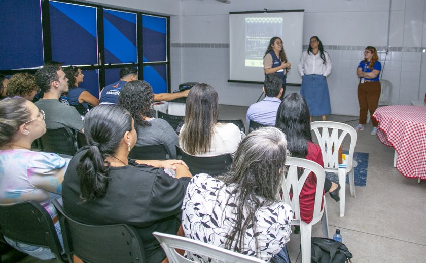 Formação sobre povos indígenas Warao reúne profissionais da Assistência Social