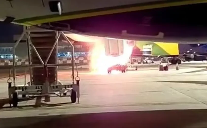 Caminhão pega fogo na pista do Aeroporto de Viracopos