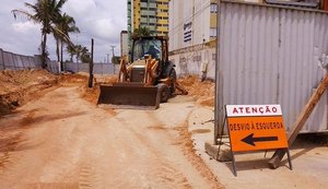 Obra que melhora fluxo de esgoto na Assis Chateaubriand termina na próxima semana