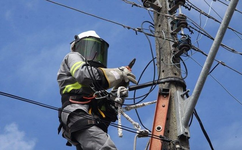 Maceió registra furto de 1,6 mil metros de cabos de energia
