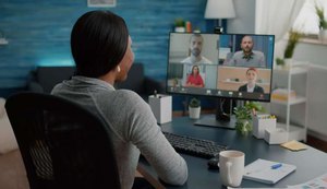 78% dos profissionais da tecnologia dizem trocar de trabalho se presencial for obrigatório