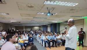 José Wanderley Neto recebe propostas de profissionais da saúde