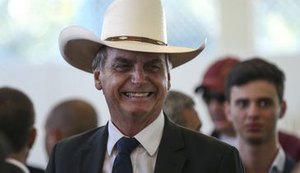 Bolsonaro, 38º presidente do país, toma posse hoje à tarde