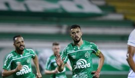 Chapecoense vence o Paraná e retoma liderança da Série B