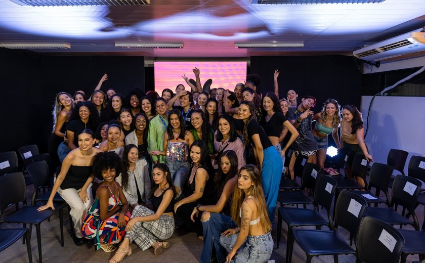 Senai forma turma de Moda com 100% de alunas inseridas no mercado de trabalho