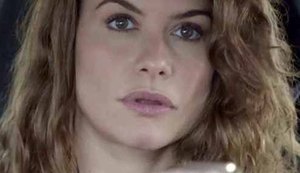 'Espelho da Vida': Vem aí! Isabel tenta prender Cris para sempre no passado