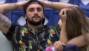 Arthur pede para Carla não chamá-lo de 'meu bem' e clima pesa: vídeo viraliza