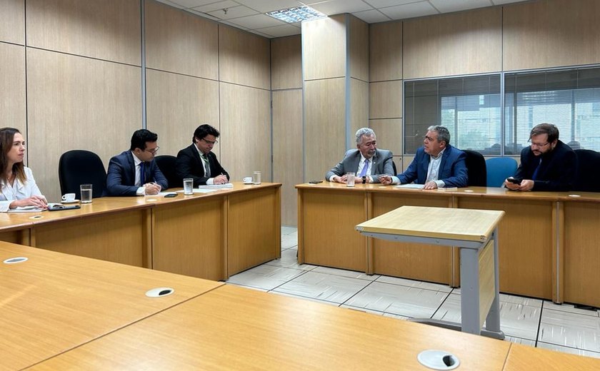 Revogação de decreto que autoriza armazenamento de ácido sulfúrico no Porto de Maceió ganha força