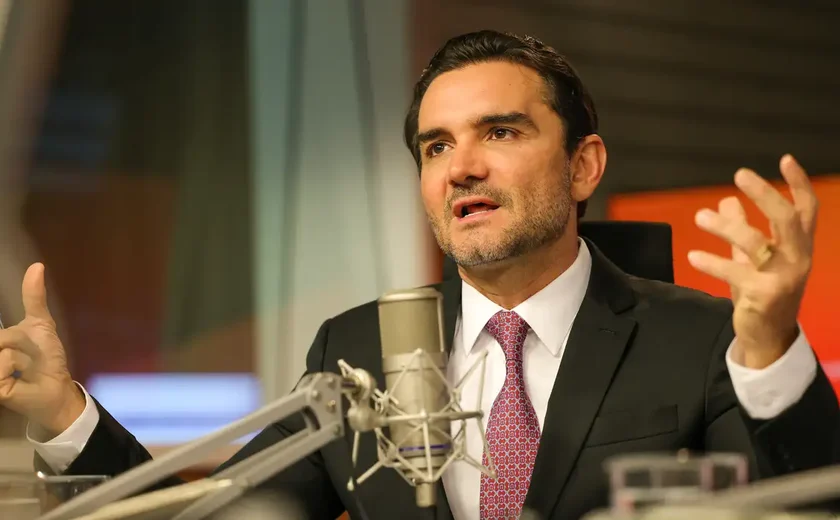 Celso Sabino anuncia saída do comando do Ministério do Turismo