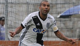 Com dois gols de Emerson Sheik, Ponte vence o Botafogo