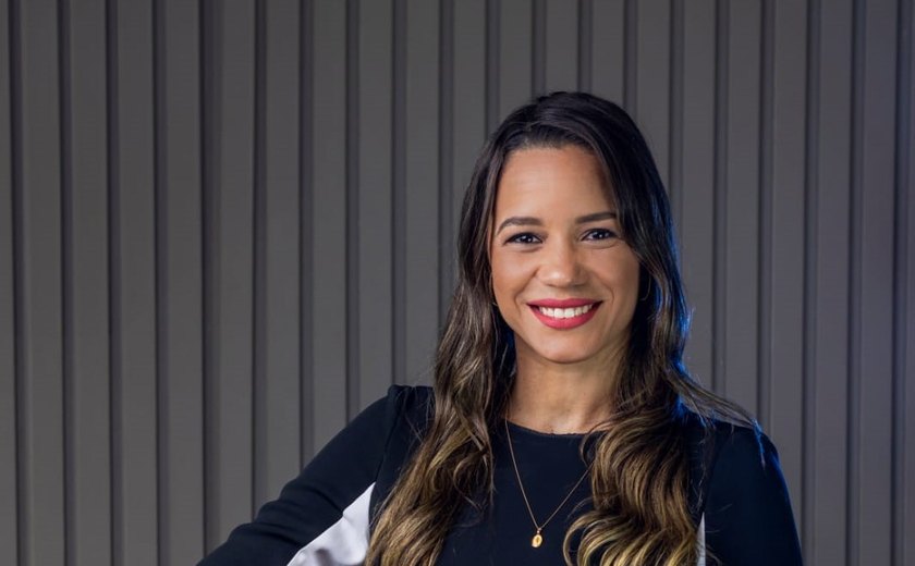 Mulheres surdas devem participar da criação de políticas públicas, defende advogada