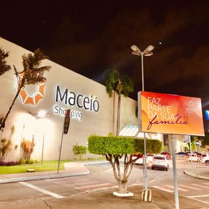 Confira o horário de funcionamento do Maceió Shopping neste final de