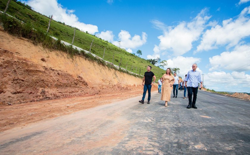 Governador visita obras em Porto Calvo que fortalecem o turismo na região Norte