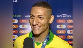 Entrevista de Richarlison ao Olé mostra que ele é o jogador mais politizado do Brasil