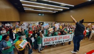 Maceió: assembleia rejeita proposta e mantém greve da rede municipal de Educação