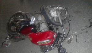 Dois homens morrem em colisão envolvendo uma moto e um carro na AL-220