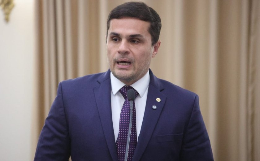 Deputado propõe homenagem ao Doutor Wanderley pela criação do Hospital do Coração